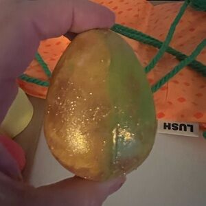 Lush Golden Egg Bath Bomb Limited Edition